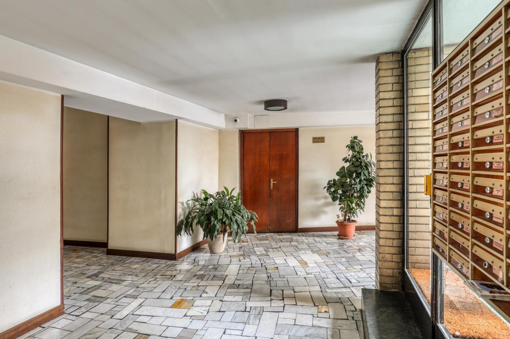 Suite Angolo Alla Stazione - Appartamento Con Terrazzo Panoramico Pavia Ngoại thất bức ảnh